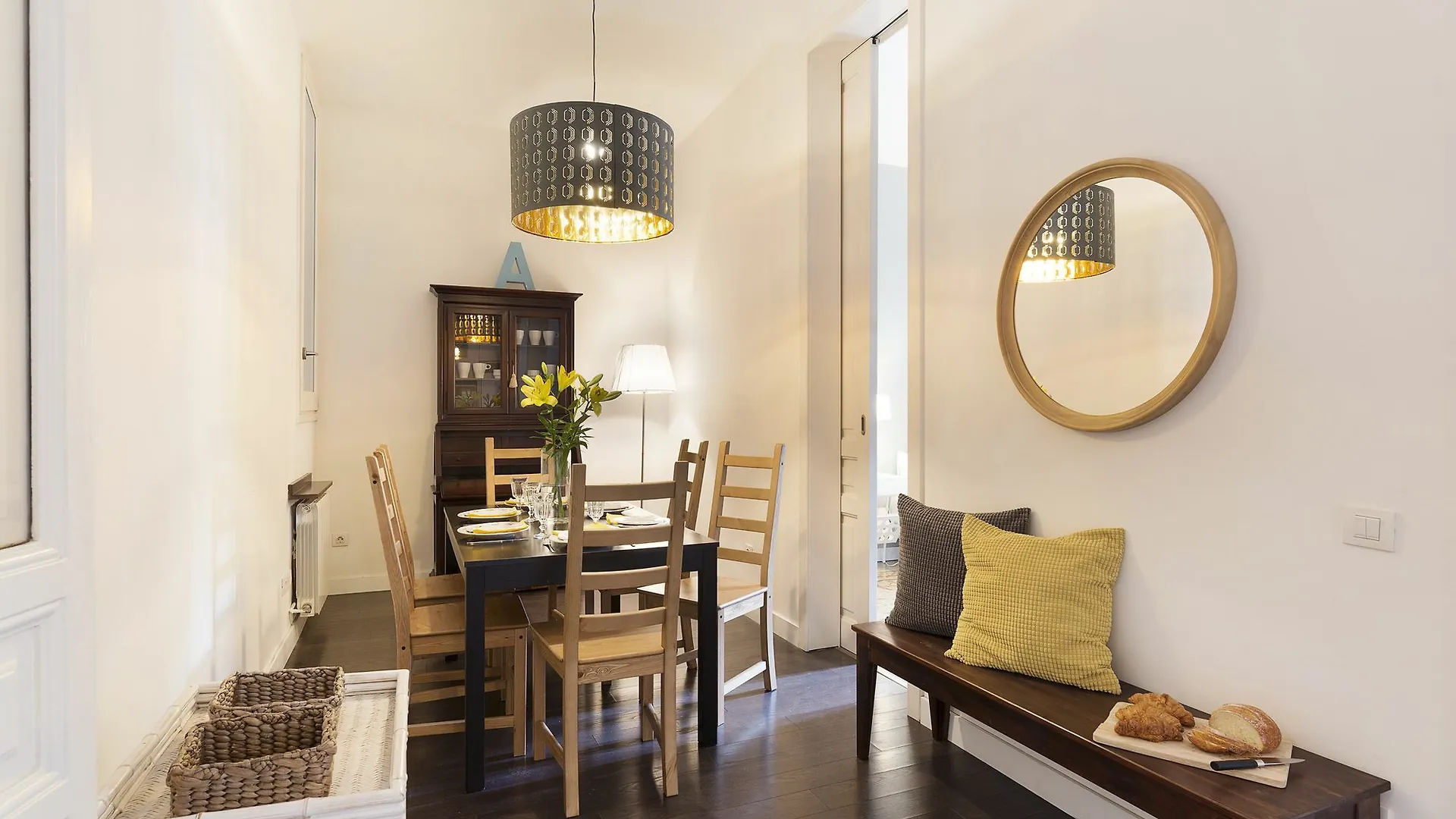 Ferienwohnung Fira Luxury Nextdoor Barcelona